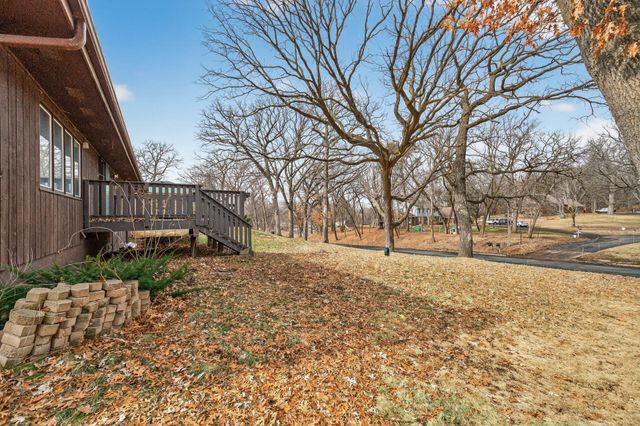 8436 Palm Street NW, Coon Rapids, MN 55433