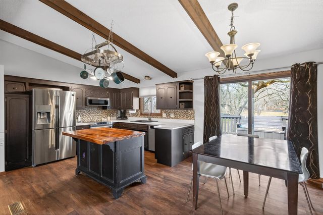 8436 Palm Street NW, Coon Rapids, MN 55433