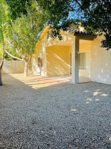 8201 W Quail Avenue, Peoria, AZ 85382