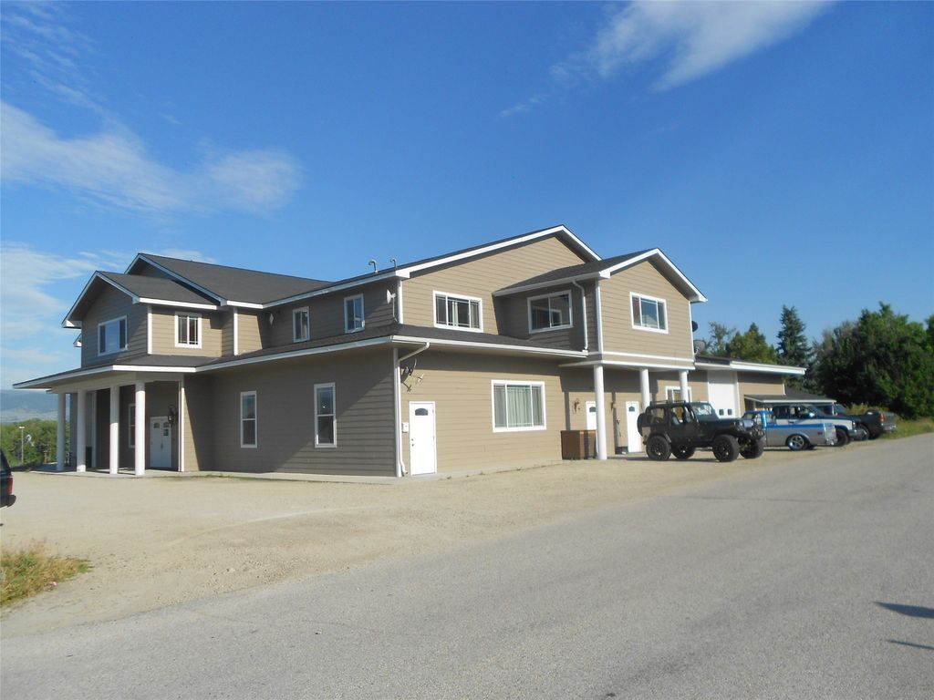 529/527 W River Road, Hamilton, MT 59840