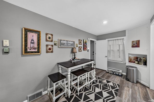 17835 Edgewood Walk, South Bend, IN 46635