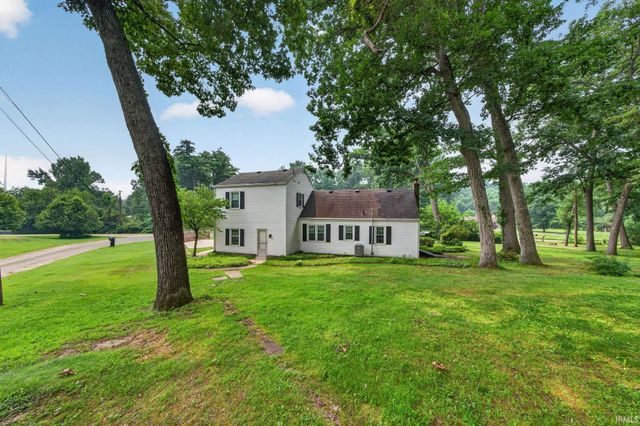 17835 Edgewood Walk, South Bend, IN 46635