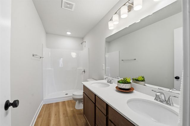 254 NW Waverly Drive, Waukee, IA 50263