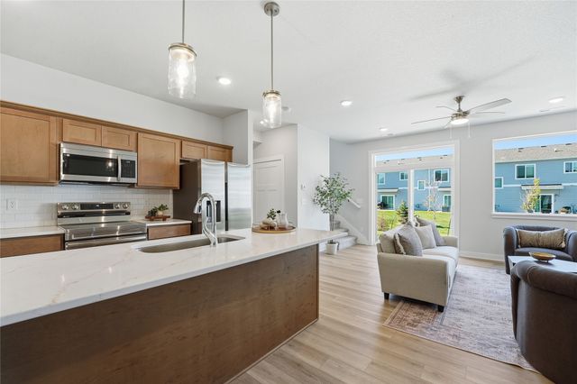 254 NW Waverly Drive, Waukee, IA 50263