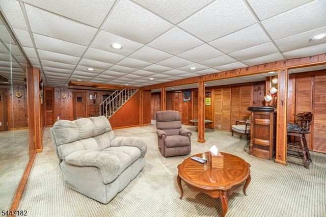 90 Emmans Rd, Roxbury Twp., NJ 07852