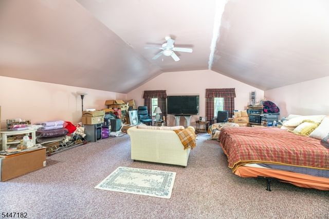 90 Emmans Rd, Roxbury Twp., NJ 07852