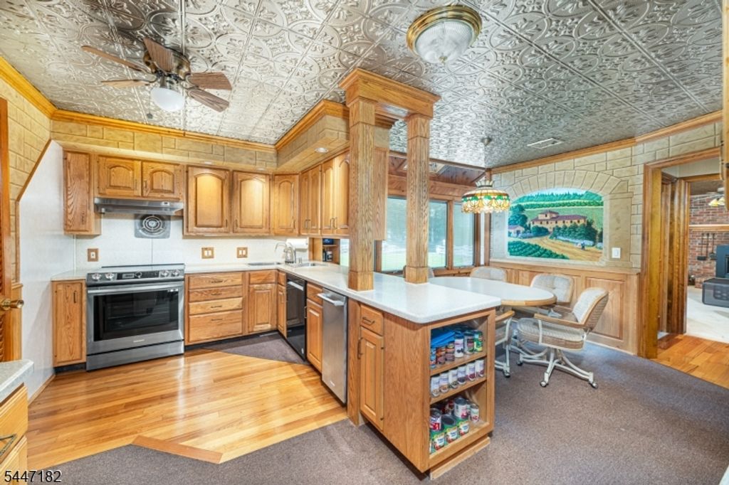 90 Emmans Rd, Roxbury Twp., NJ 07852 — photo 5