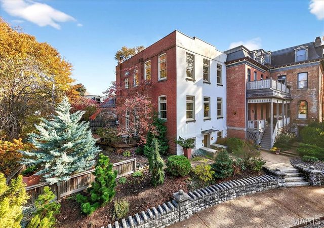 6 Benton Place, St Louis, MO 63104