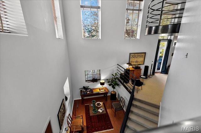 6 Benton Place, St Louis, MO 63104