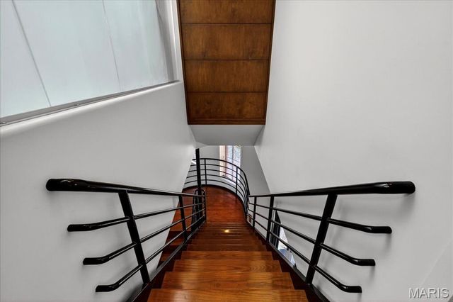 6 Benton Place, St Louis, MO 63104