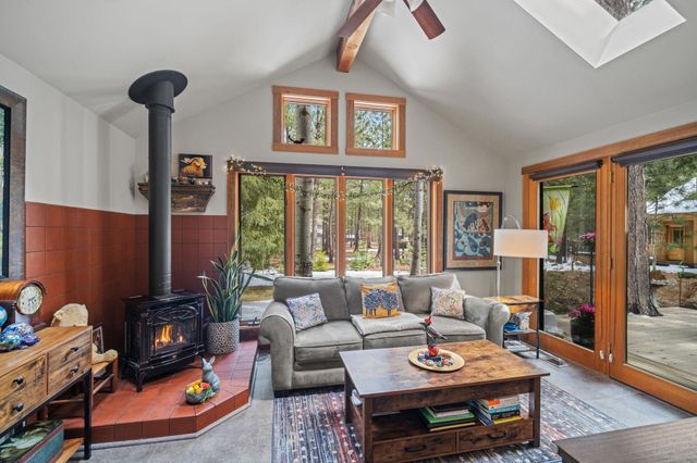 70684 Steeple Bush SM 153, Black Butte Ranch, OR 97759