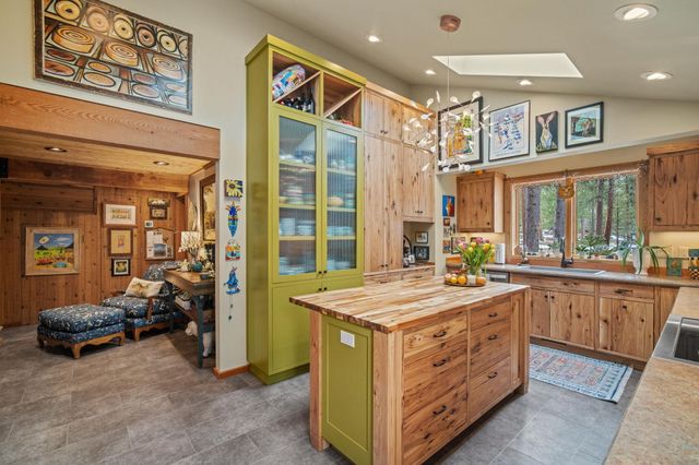 70684 Steeple Bush SM 153, Black Butte Ranch, OR 97759