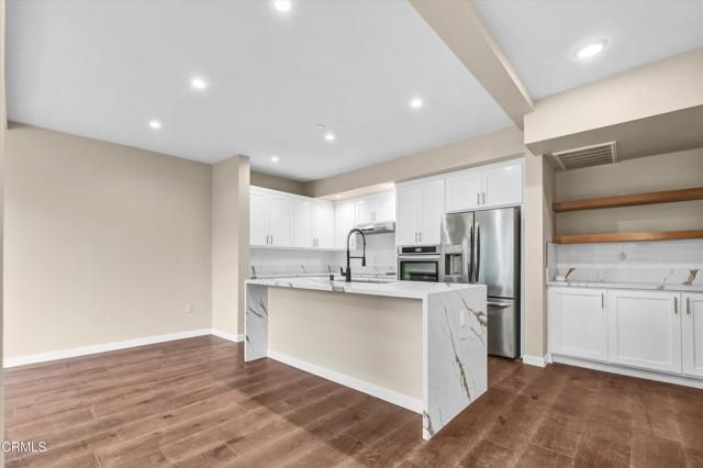 3933 Glenalbyn Drive, Los Angeles, CA 90065