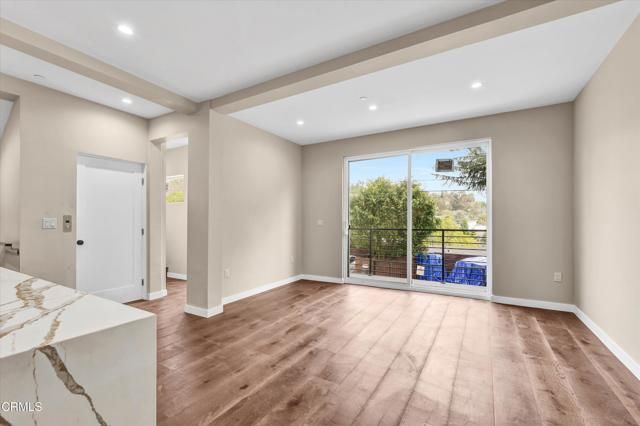 3933 Glenalbyn Drive, Los Angeles, CA 90065