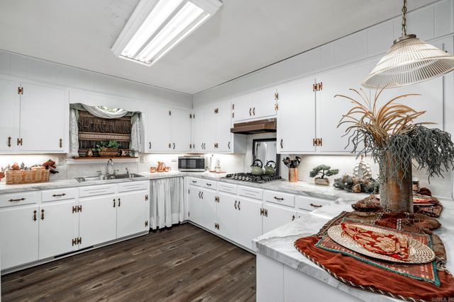 2328 S Main Street, Malvern, AR 72104