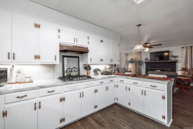 2328 S Main Street, Malvern, AR 72104