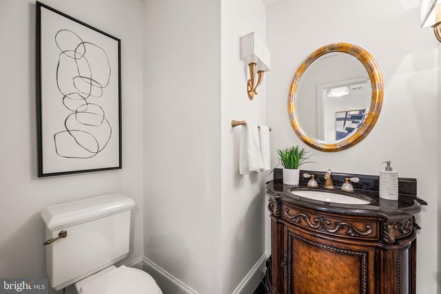 202-10 W RITTENHOUSE SQ #1809, Philadelphia, PA 19103