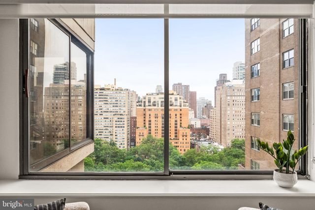 202-10 W RITTENHOUSE SQ #1809, Philadelphia, PA 19103