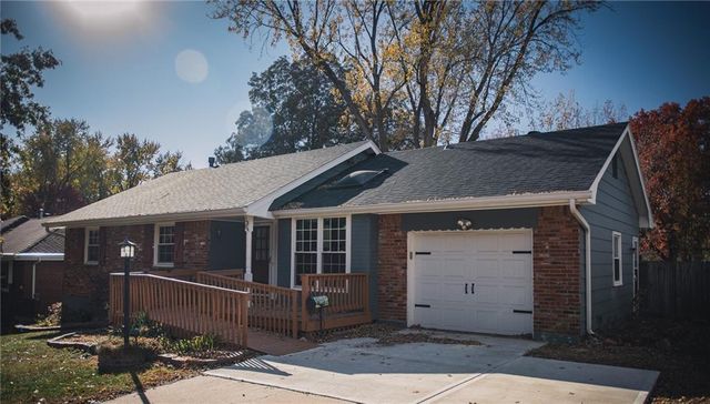 3804 S Drumm Avenue, Independence, MO 64055