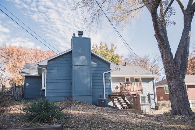 3804 S Drumm Avenue, Independence, MO 64055