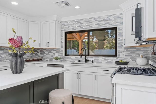 560 N Noble Street, Orange, CA 92869