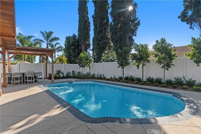 560 N Noble Street, Orange, CA 92869