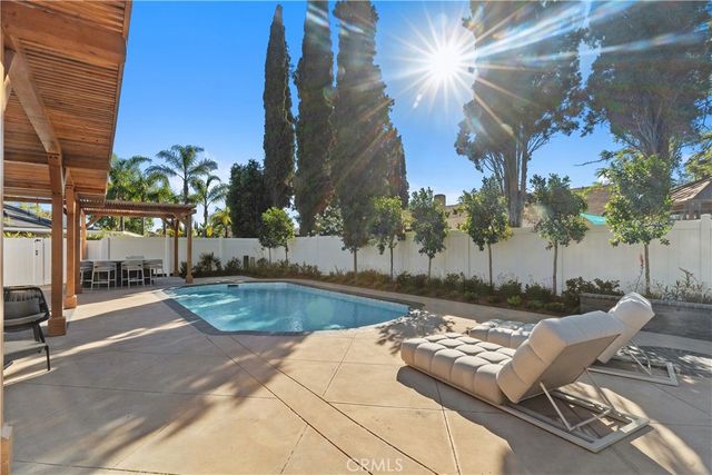 560 N Noble Street, Orange, CA 92869