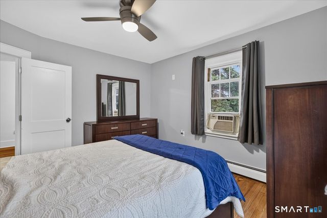 21 Hobson Avenue, Milford, CT 06460