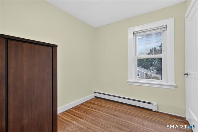 21 Hobson Avenue, Milford, CT 06460