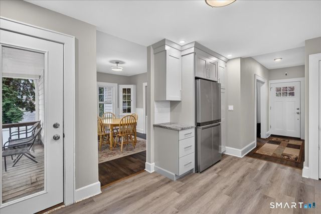 21 Hobson Avenue, Milford, CT 06460