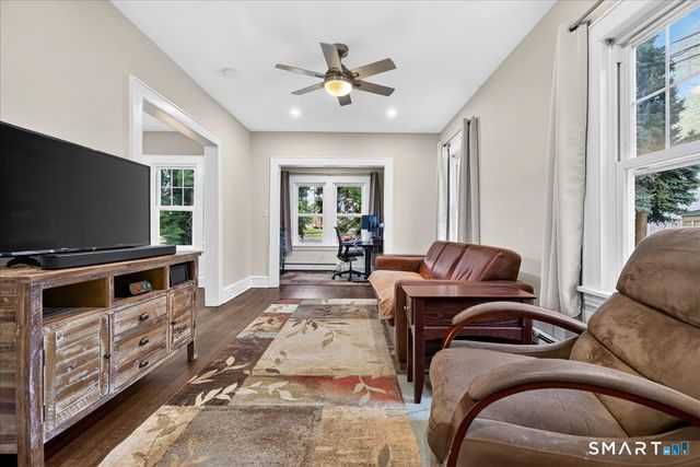 21 Hobson Avenue, Milford, CT 06460