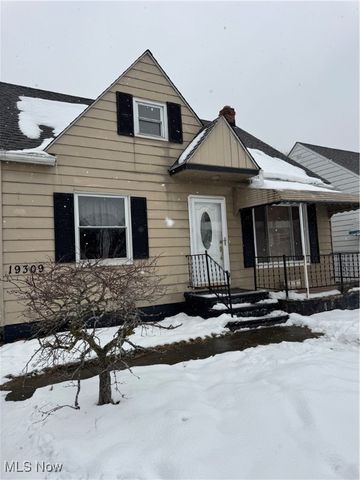 19309 Beverly Avenue, Maple Heights, OH 44137