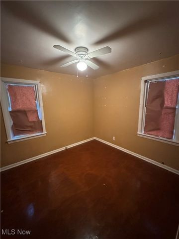 19309 Beverly Avenue, Maple Heights, OH 44137