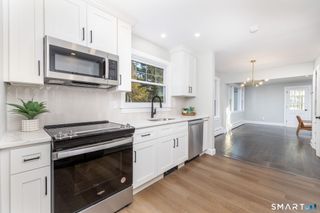 51 Hepburn Road, Hamden, CT 06517