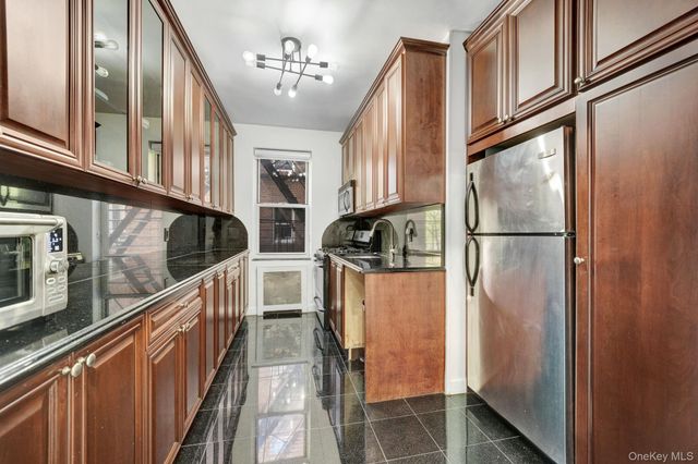 99-41 64th Avenue C16, Rego Park, NY 11374