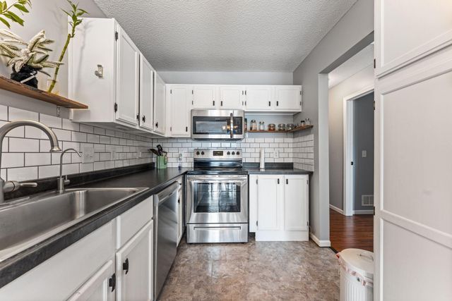 15817 Gooseberry Way, Apple Valley, MN 55124