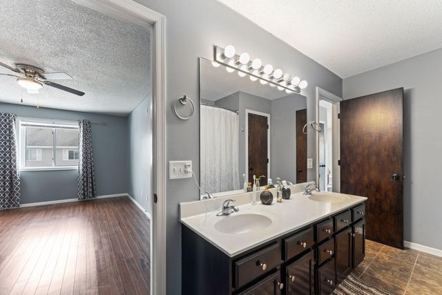 15817 Gooseberry Way, Apple Valley, MN 55124