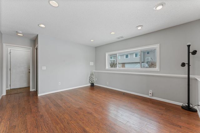 15817 Gooseberry Way, Apple Valley, MN 55124