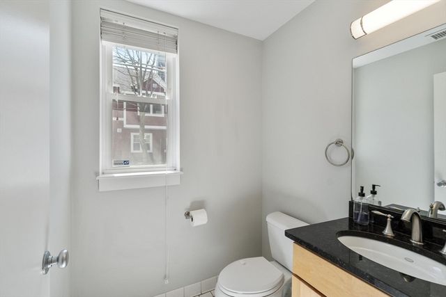 7 Lark Dr 202, Boston, MA 02126