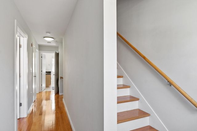 7 Lark Dr 202, Boston, MA 02126