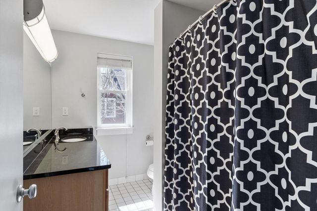 7 Lark Dr 202, Boston, MA 02126