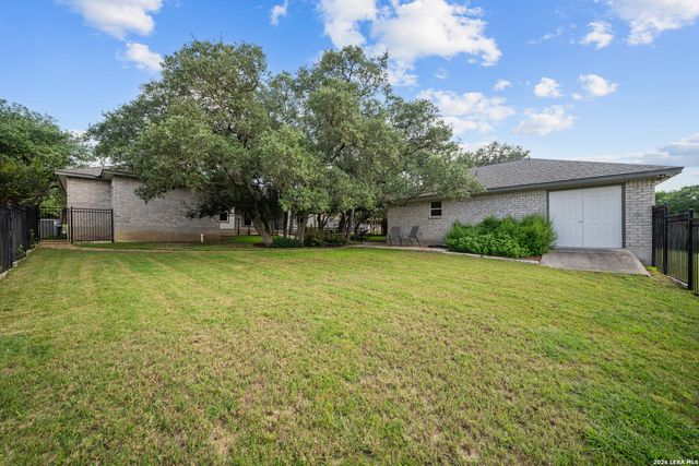 26202 Dancing Bear, San Antonio, TX 78260