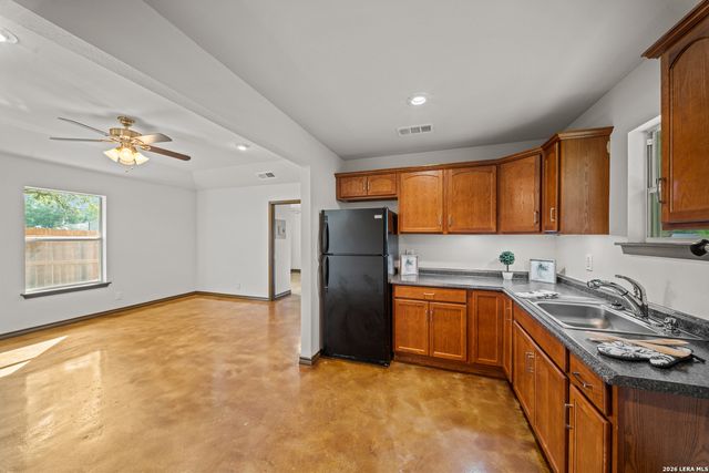 26202 Dancing Bear, San Antonio, TX 78260