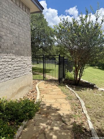 26202 Dancing Bear, San Antonio, TX 78260