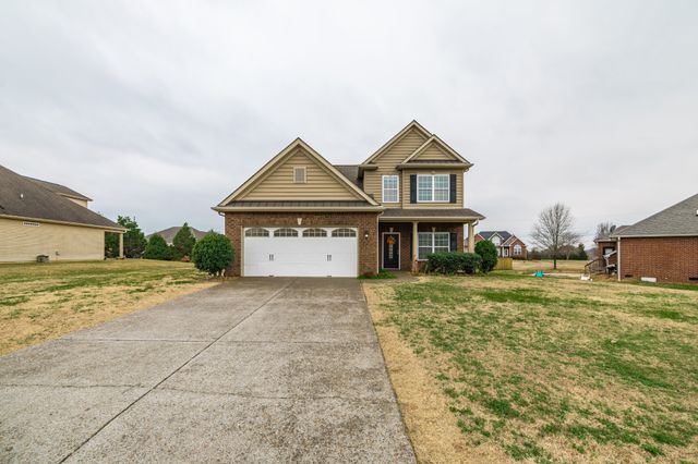 545 Callie Ave, Gallatin, TN 37066