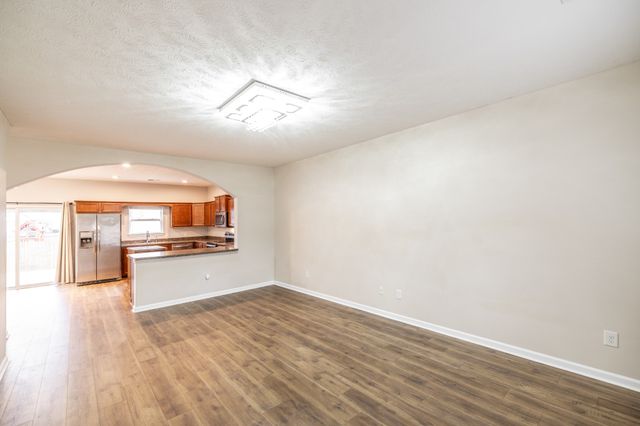 545 Callie Ave, Gallatin, TN 37066