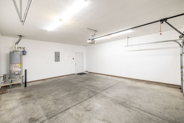 545 Callie Ave, Gallatin, TN 37066