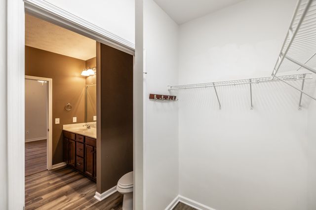 545 Callie Ave, Gallatin, TN 37066