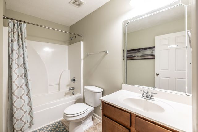 545 Callie Ave, Gallatin, TN 37066