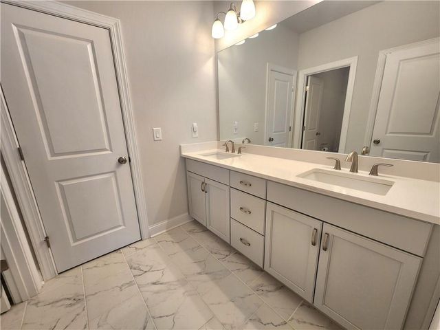 1003 Shurcliff Lane, Johns Creek, GA 30097